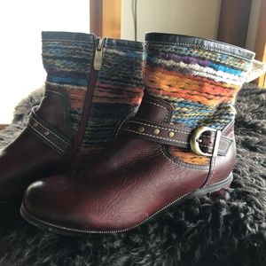 L’Artiste by Spring Step Gaetana Leather Booties